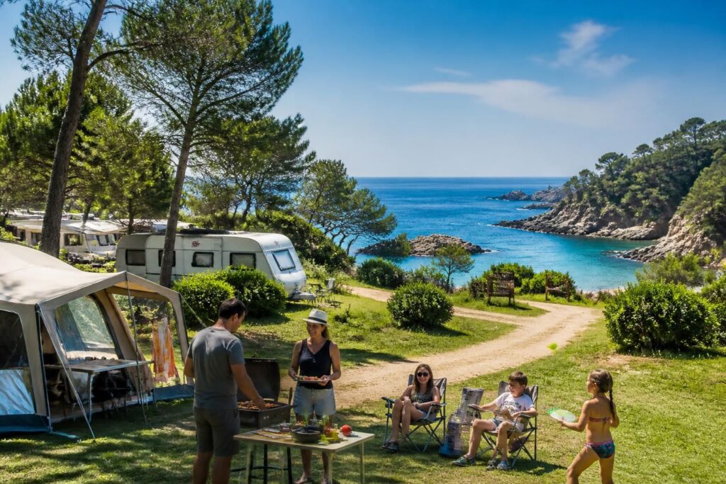 découvrez le camping santa elena, un véritable joyau de la costa brava offrant une expérience unique entre nature, confort et activités pour toute la famille.