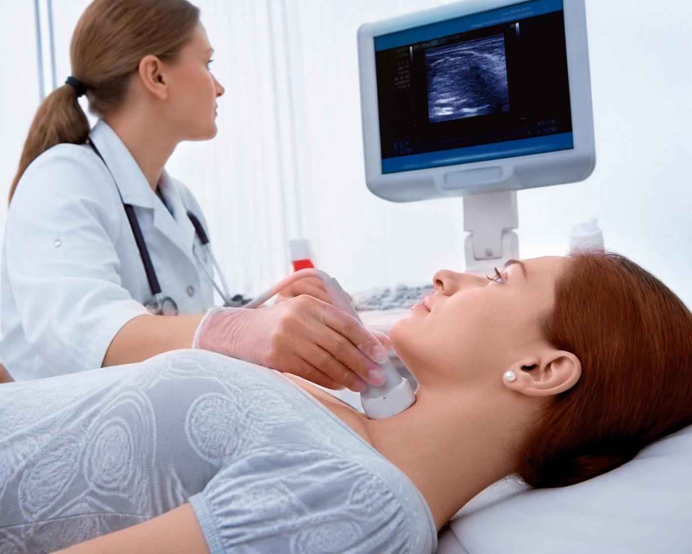 découvrez les symptômes clés des problèmes de thyroïde à surveiller pour agir rapidement et préserver votre santé. informez-vous dès maintenant sur les signaux d'alerte essentiels.